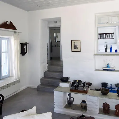 Lefkothea With Sea View & Private Pool - 250m2 In Ioulida, Kea