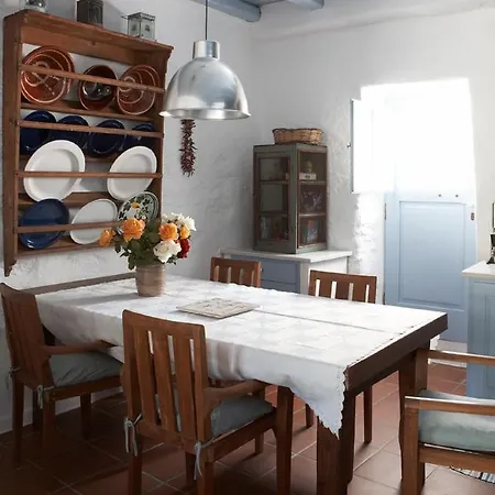 Βίλα Lefkothea With Sea View & Private Pool - 250m2 In Ioulida, Kea